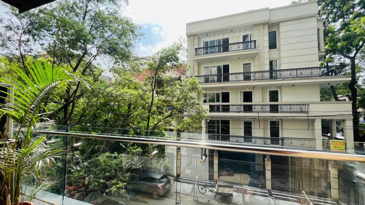 Bluo Cozy Studio With Balcony - Green Park Hkv Apartment New Delhi Ngoại thất bức ảnh